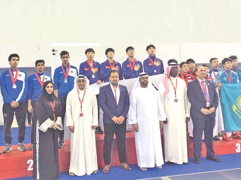 الفائزون بالمراكز الثلاثة الأولى في بطولة آسيا 