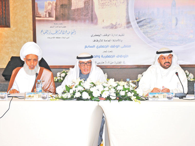 جانب من الجلسة النقاشية 