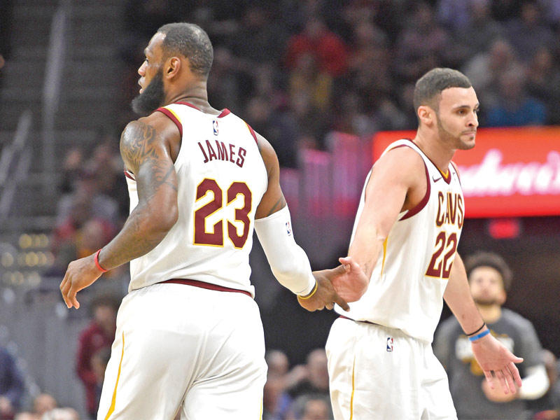 جيمس خلال المباراة