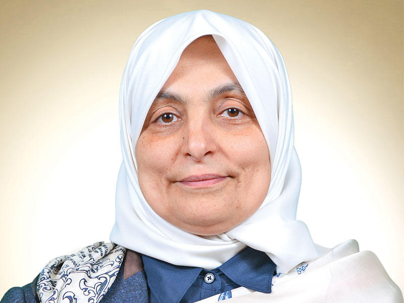  وزيرة الشؤون الاجتماعية والعمل وزيرة الدولة للشؤون الاقتصادية هند الصبيح