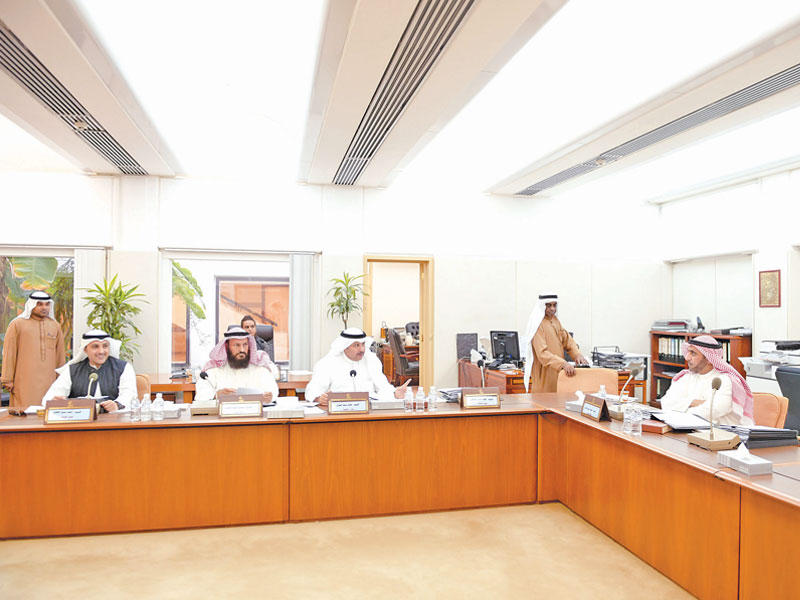 جانب من اجتماع سابق للجنة التشريعية