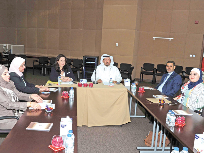 من أجواء اجتماع المكتب الدائم لمؤتمر الآثار والتراث الحضاري 