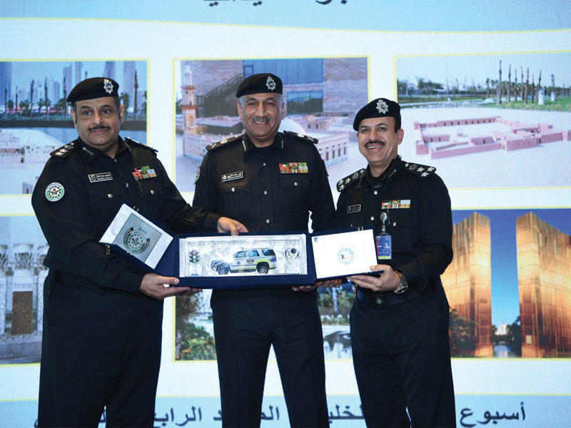 الشويع مكرماً الكندري بحضور الجلال