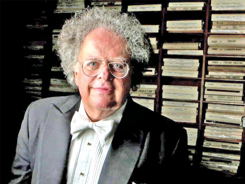 جيمس ليفاينn