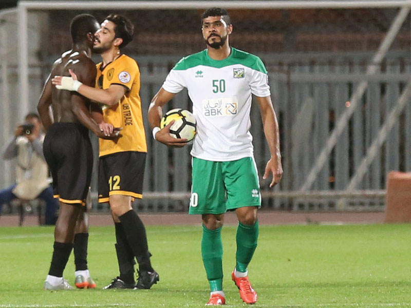 جانب من مباراة العربي والقادسية  (تصوير جورج رجي)