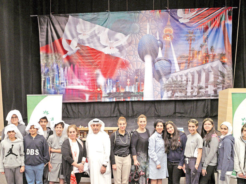 لقطة جماعية خلال الزيارة