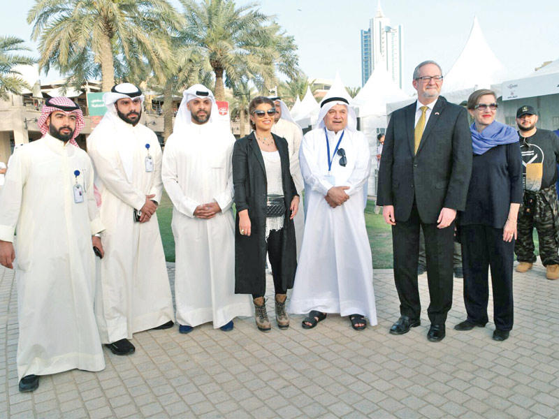 جانب من المشاركين في اليوم التوعوي