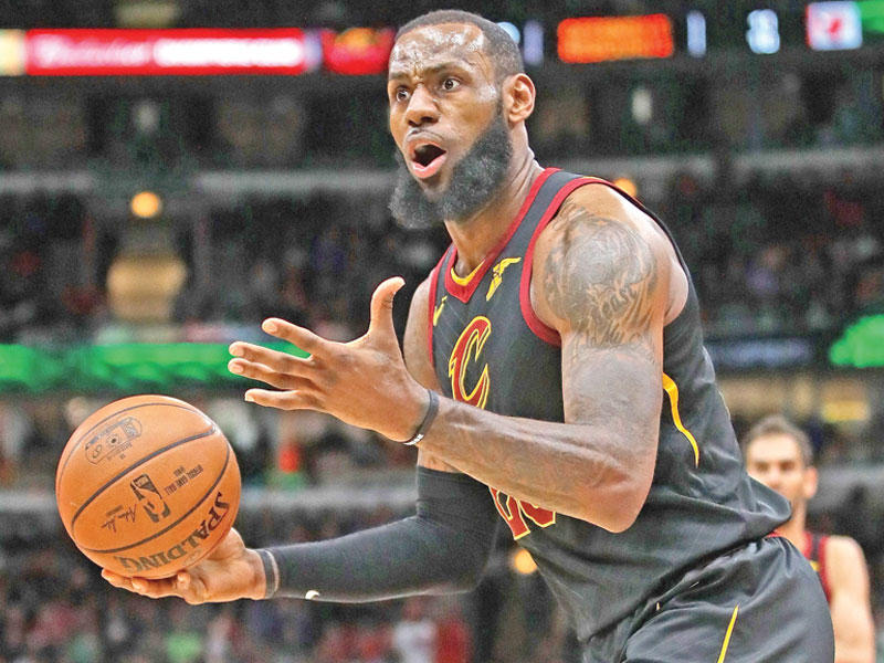 ليبرون جيمس