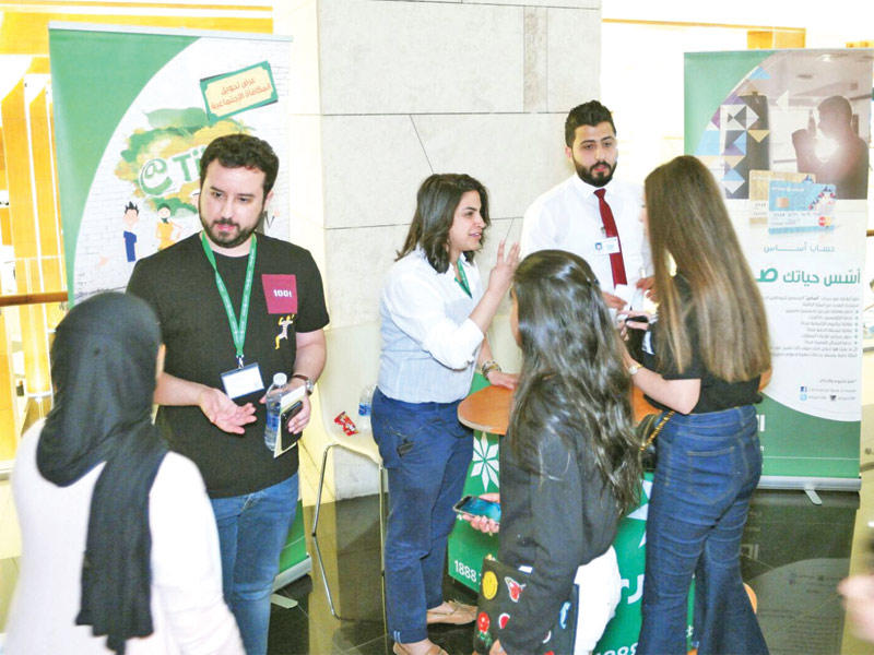 فريق «التجاري» في «سينسكيب»