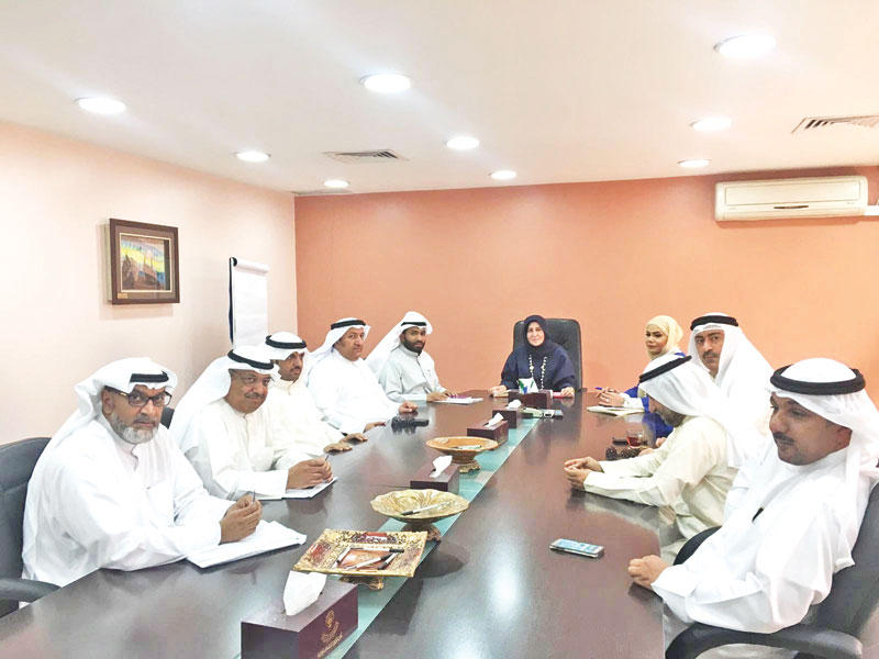 الكندري مترئسة اجتماع مجلس مديري العموم أمس