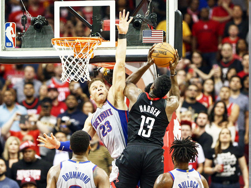 هاردن يسجل في سلة ديترويت بيستونز