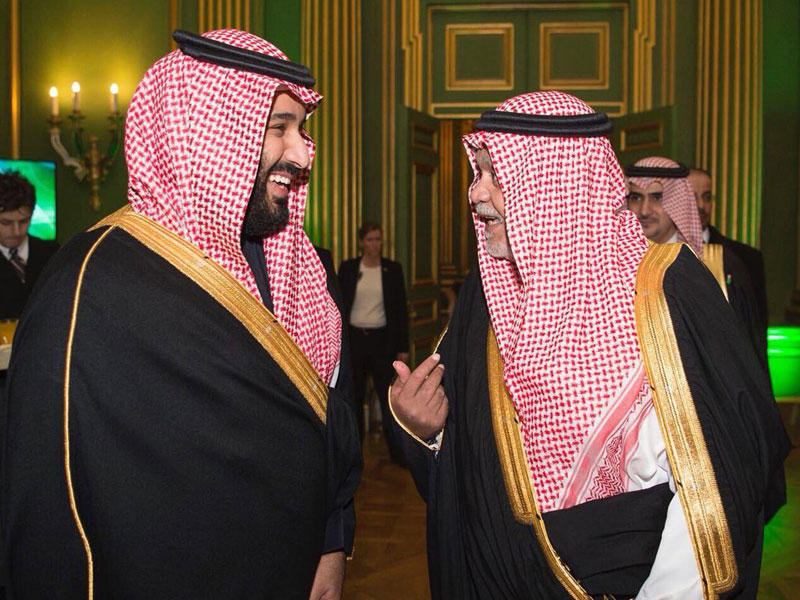 الأمير محمد بن سلمان مع الأمير بندر بن سلطان في واشنطن أمس الأول  