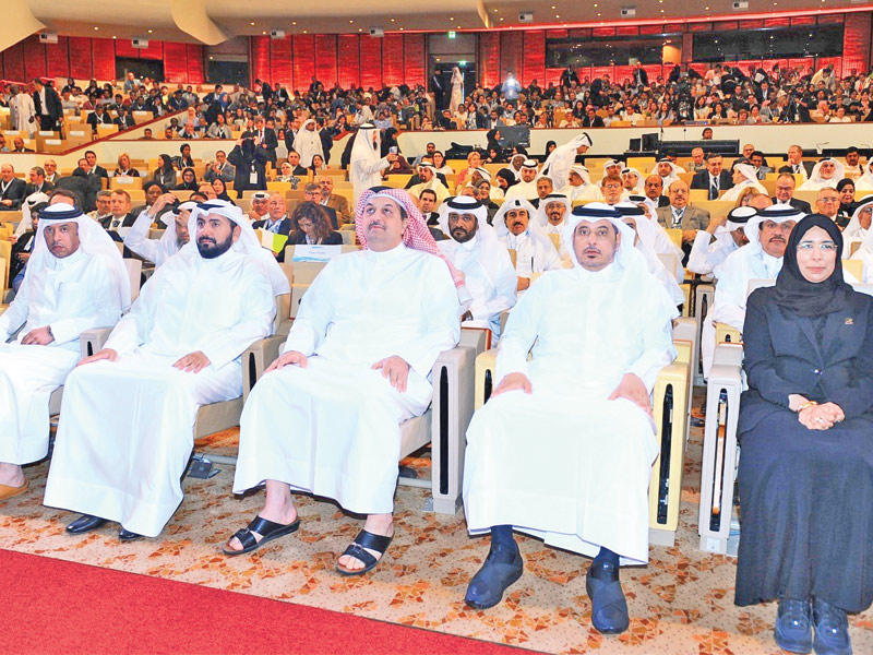 باسل الصباح خلال مشاركته في حفل تدشين استراتيجية الصحة القطرية 