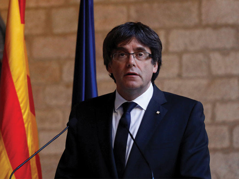 رئيس كتالونيا المقال كارليس بوتشيمون 