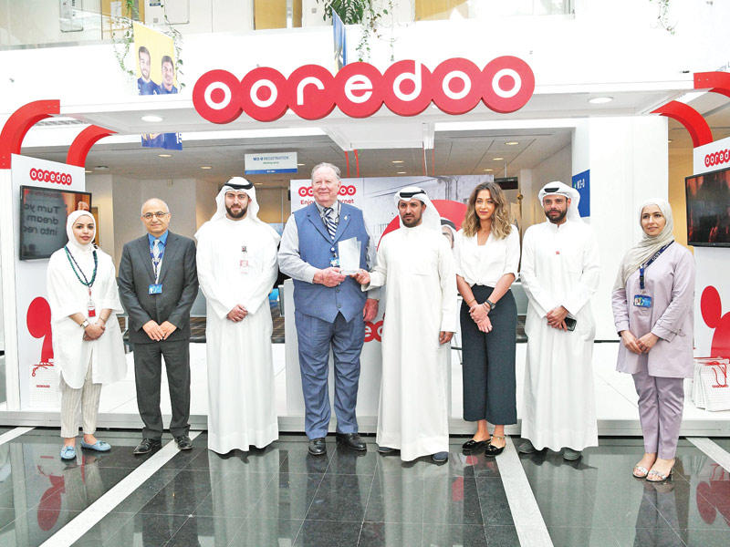 دونالد بيتس في جناح Ooredoo