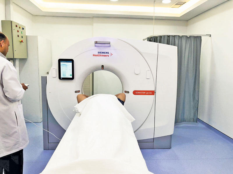 جهاز الأشعة المقطعية