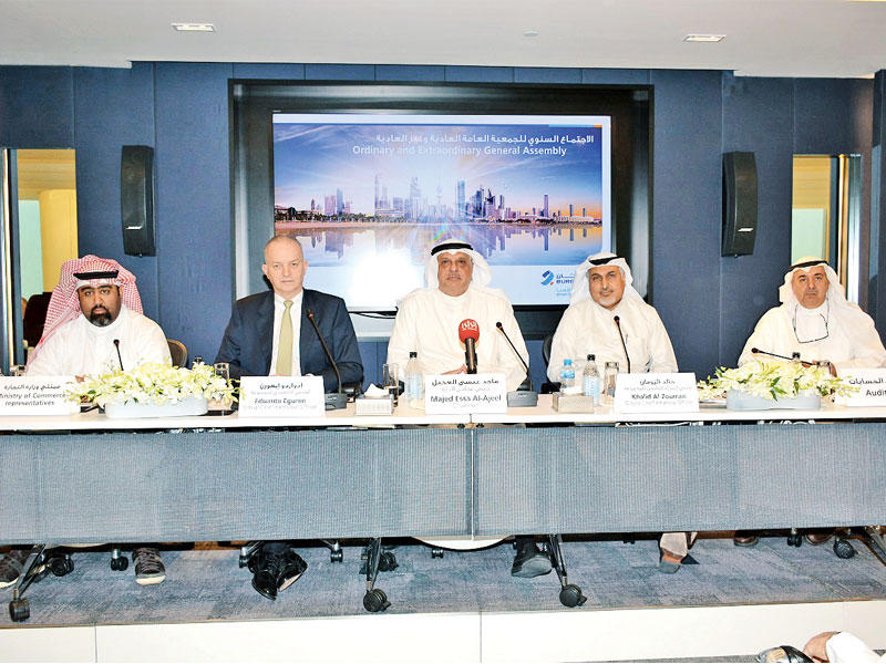 العجيل في الوسط مترئساً العمومية