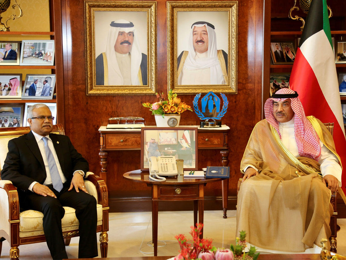  الشيخ صباح خالد الحمد الصباح نائب رئيس مجلس الوزراء وزير الخارجية مستقبلا مبعوث رئيس جمهورية المالديف عبدالله يامين عبدالقيوم وزير خارجية المالديف الدكتور محمد عاصم 