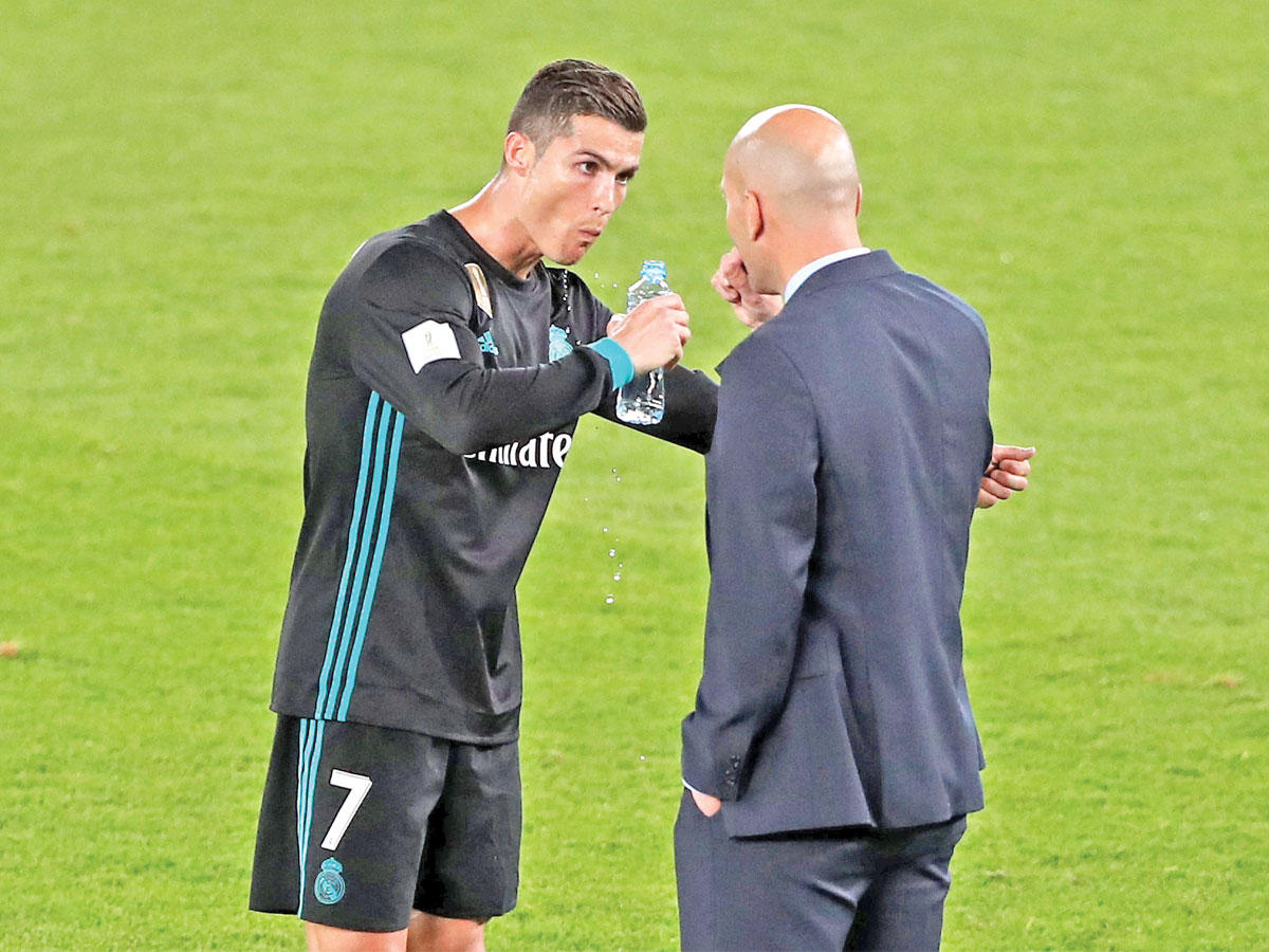 زيدان ورونالدو