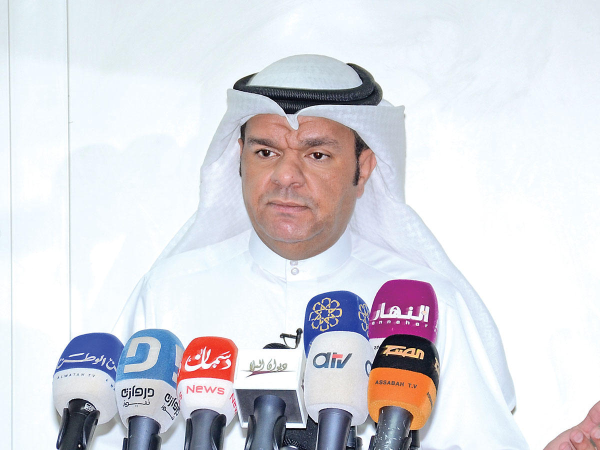 الناشي خلال حديثه في اللقاء الشهري