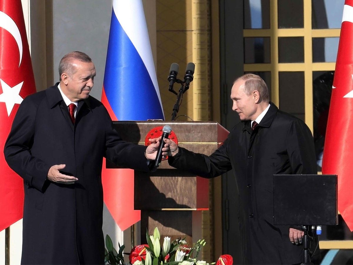 إردوغان وبوتين في أنقرة أمس (أ ف ب)