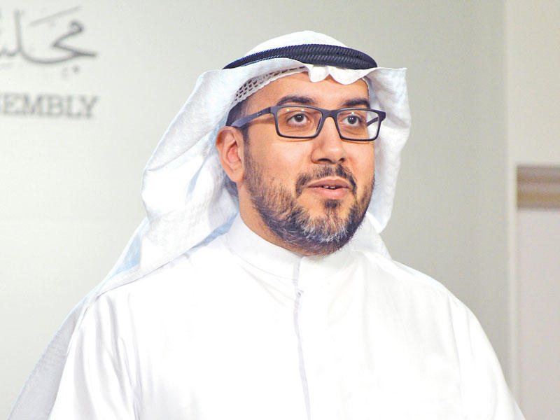 النائب أسامة الشاهين