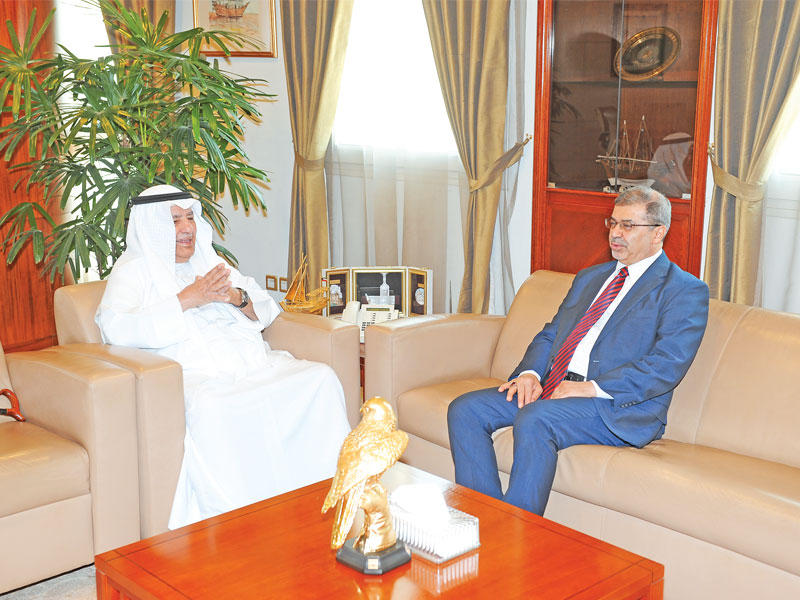 الغانم مستقبلاً الهاشمي