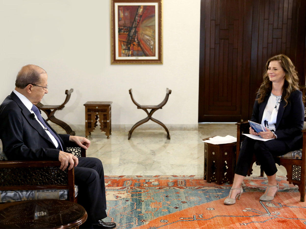 عون خلال المقابلة الصحافية في القصر الجمهوري أمس (دالاتي ونهرا)