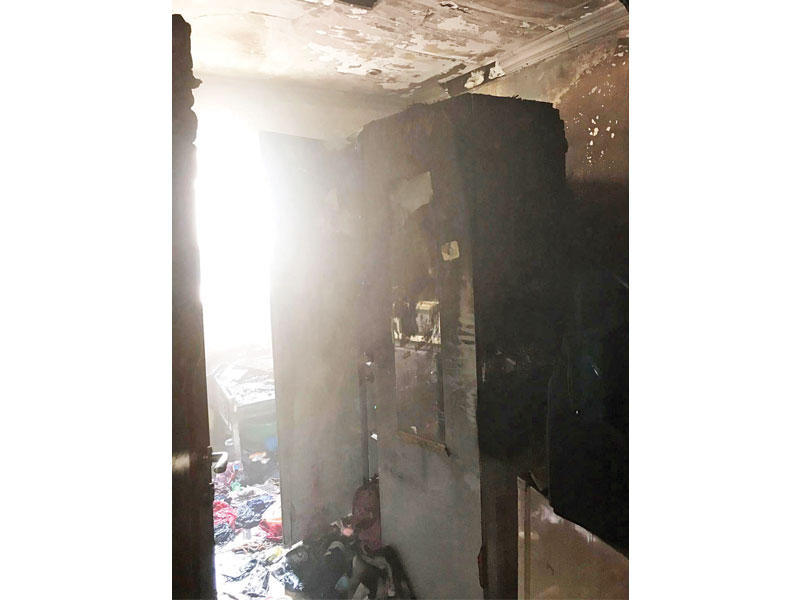 آثار الحريق بالشقةn