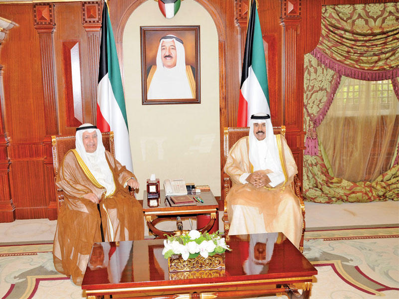 ولي العهد مستقبلاً علي الغانم أمس