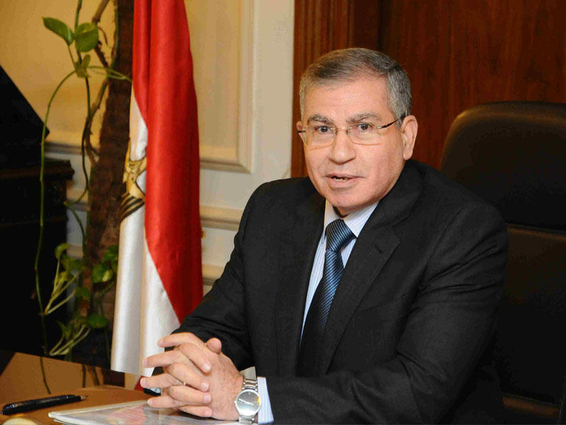 زير التموين المصري علي المصيلحي