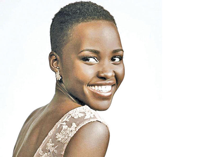 لوبيتا نيونغو