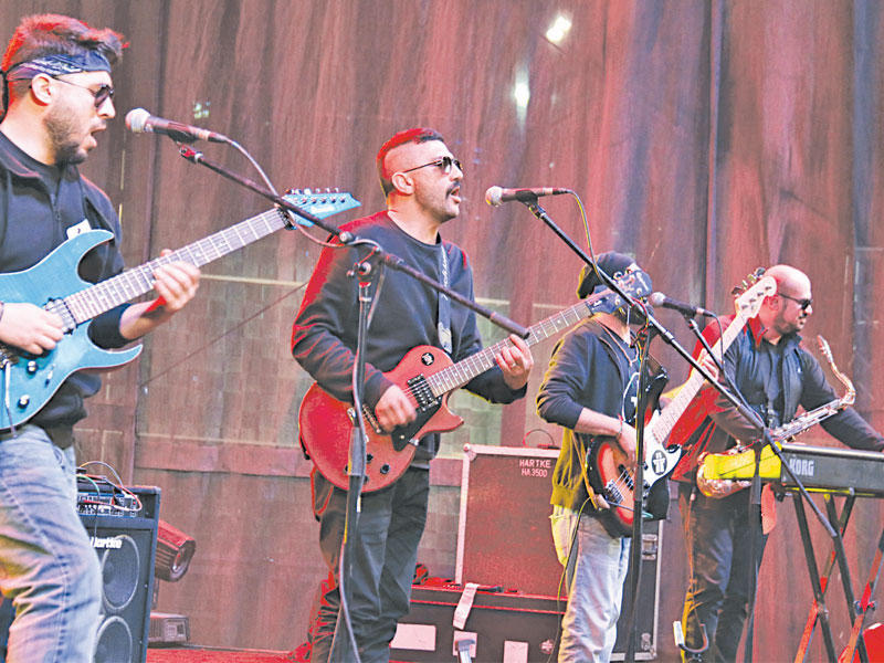 فرقة «أوتوستراد» الأردنية