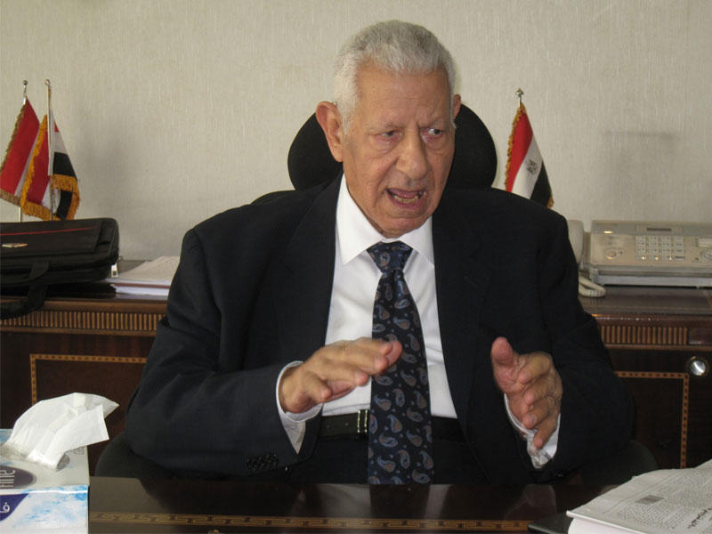 مكرم محمد احمد