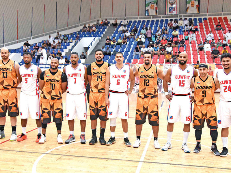 لاعبو القادسية والكويتn