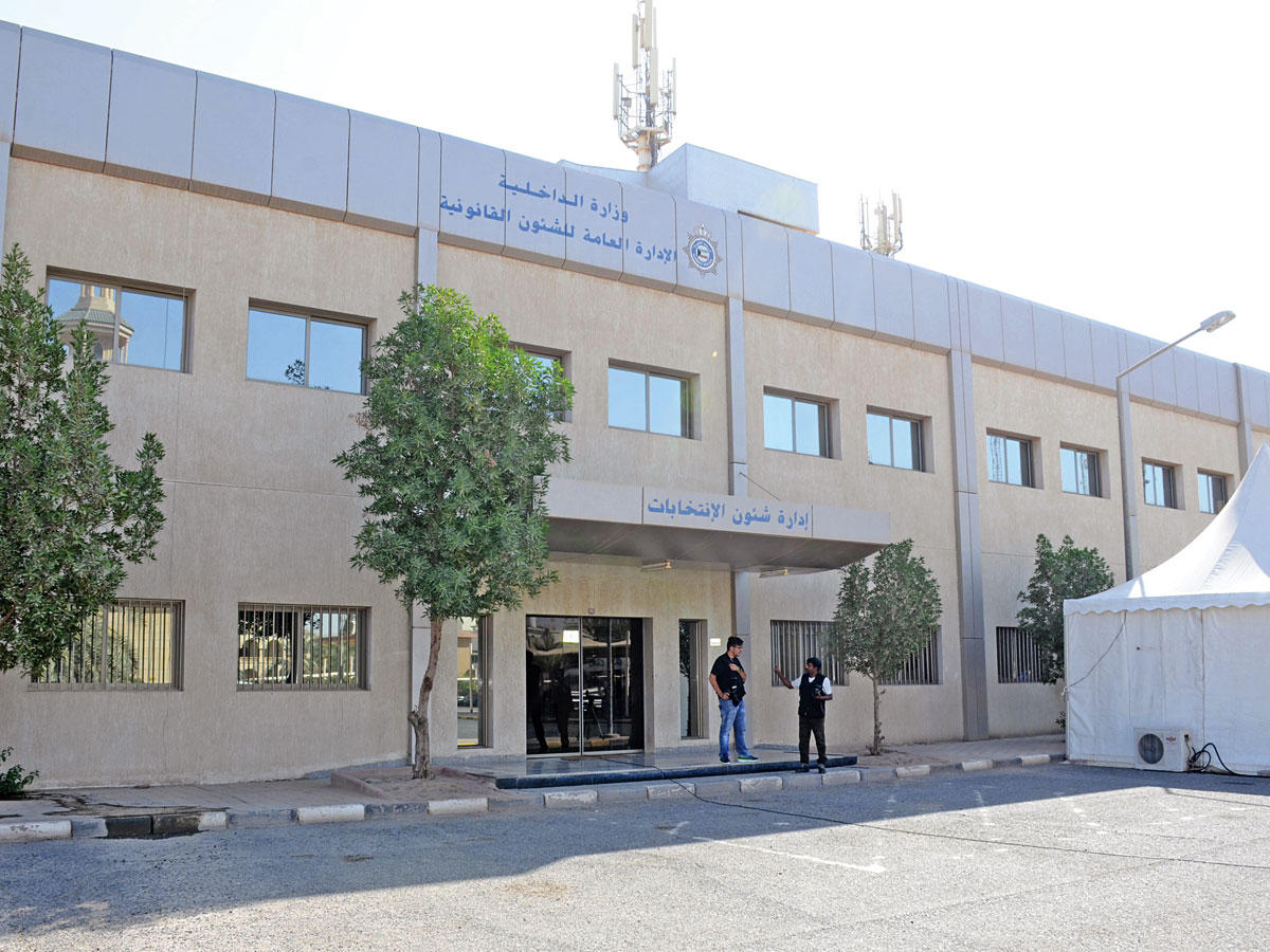 إدارة الانتخابات كما بدت أمس