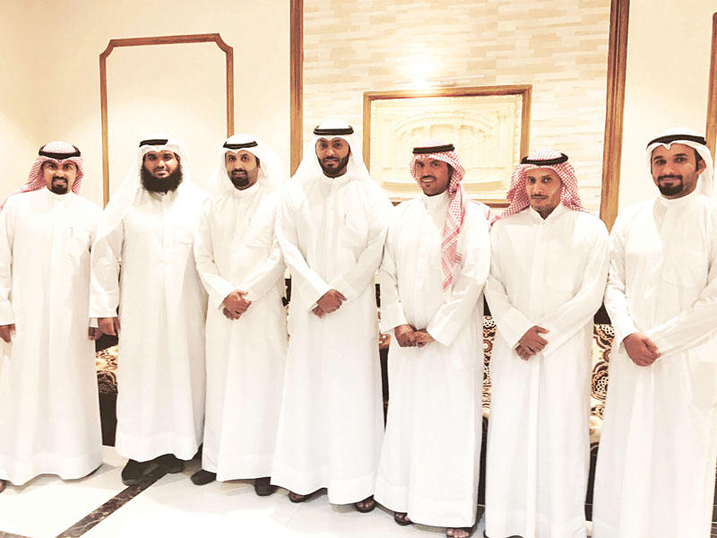 نقابة «السكنية» مستقبلة اللجنة التطوعية لأهالي «الوفرة» أمسn