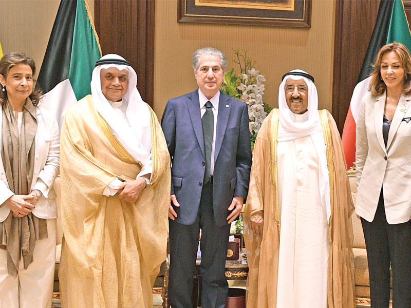 صاحب السمو مستقبلا أمين الجميل ونورا جنبلاط