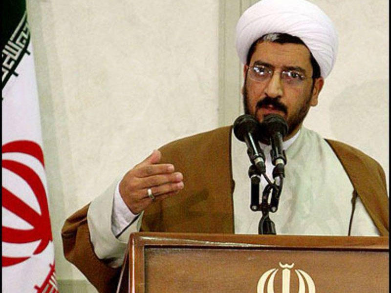 رجل الدين الإيراني أحمد زادهوش