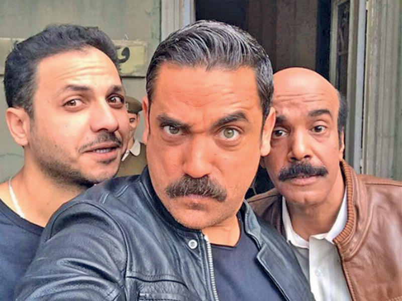 أمير كرارة خلال تصوير أحد أعماله