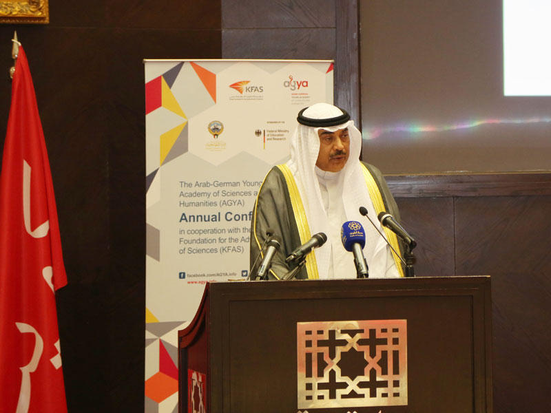 صباح الخالد متحدثا في افتتاح ملتقى مؤسسة الكويت للتقدم العلمي