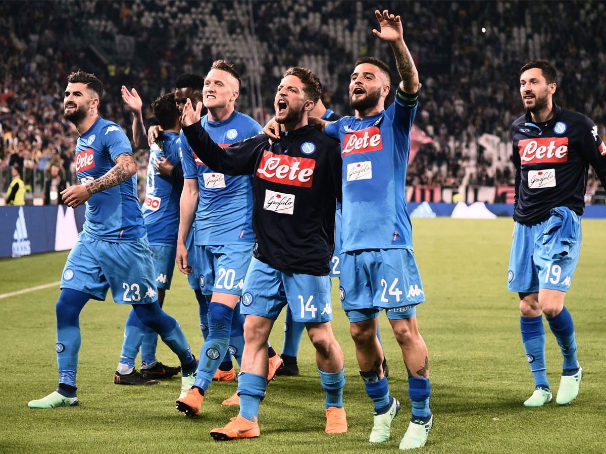 فرحة لاعبي نابولي عقب الفوز على يوفنتوس