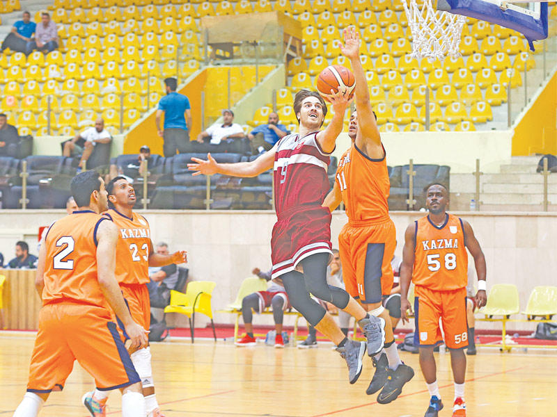 جانب من لقاء النصر وكاظمة (تصوير جورج ريجي)