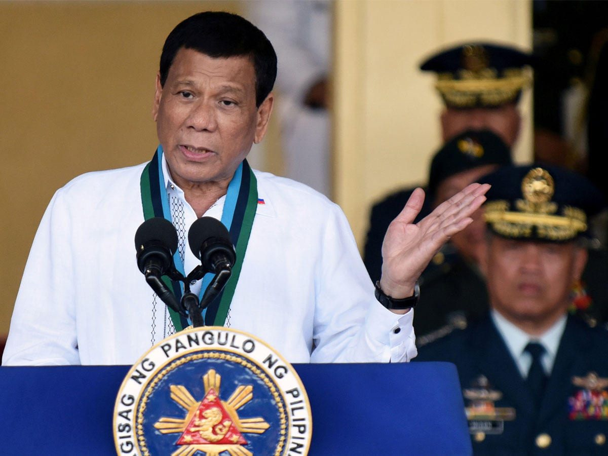 الرئيس الفلبيني رودريغو دوتيرتي 