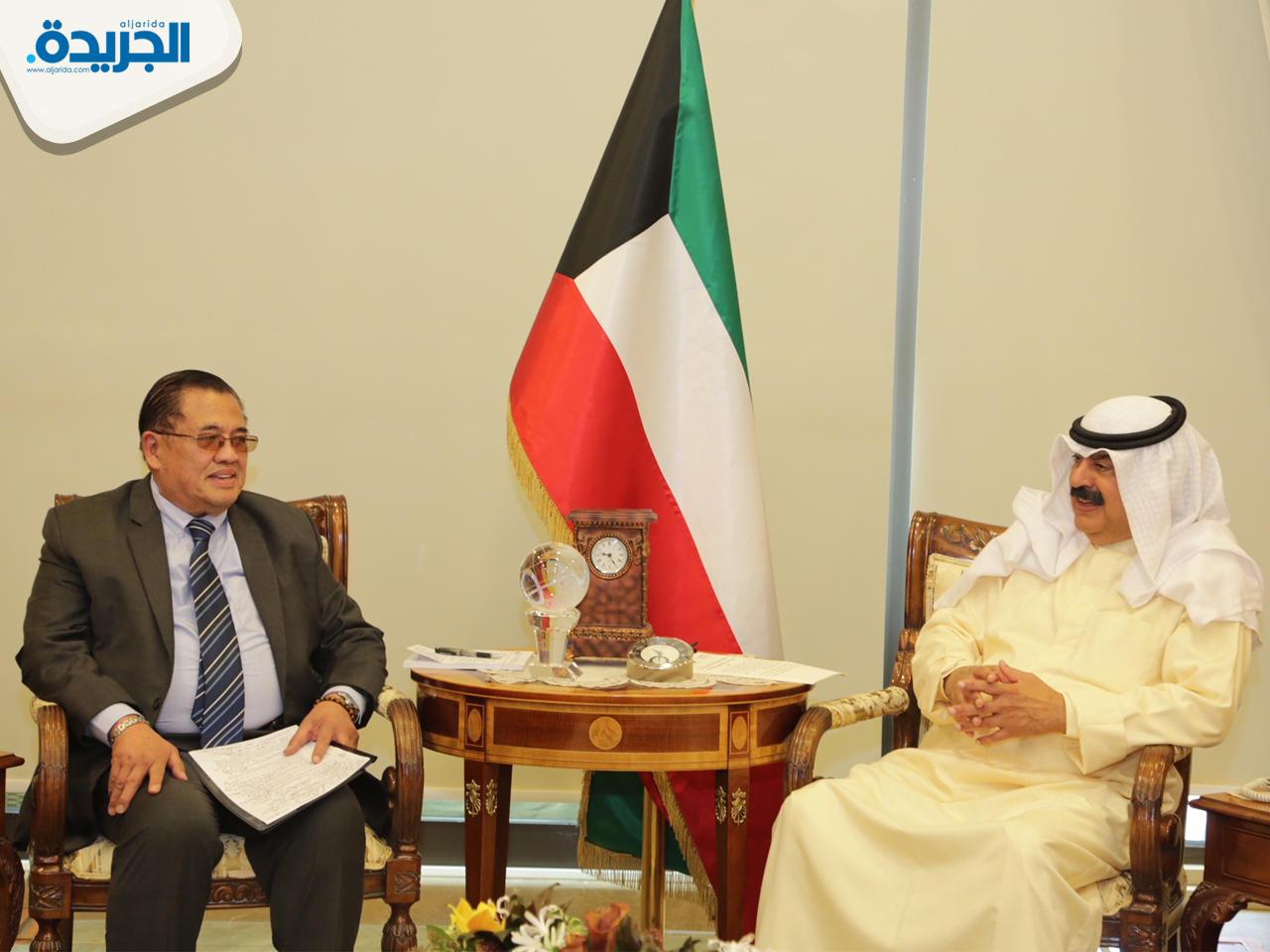 نائب وزير الخارجية خالد الجارالله يجتمع مع المستشار الرئاسي للعمال الفلبينيين والعاملات الفلبينيات بالخارج الوزير عبدالله ماماو