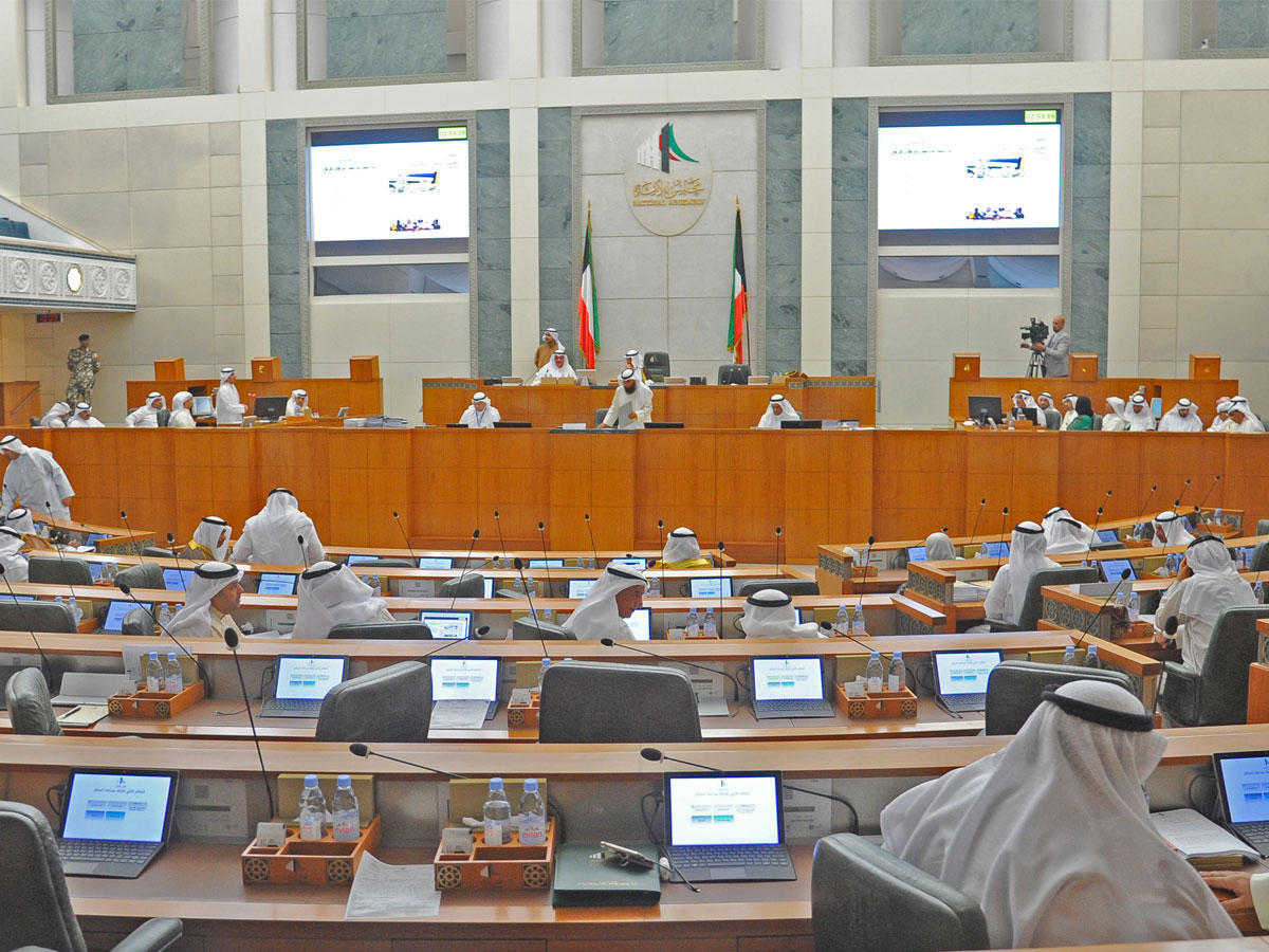  مجلس الأمة خلال مناقشة استجواب وزير النفط (تصوير عبدالله الخلف) 