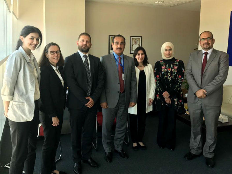 الدويري يتوسط عددا من المسؤولين عقب الحصول على الاعتماد 