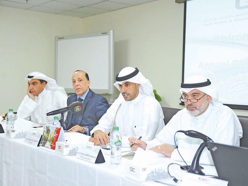 الخرافي مترئساً العمومية