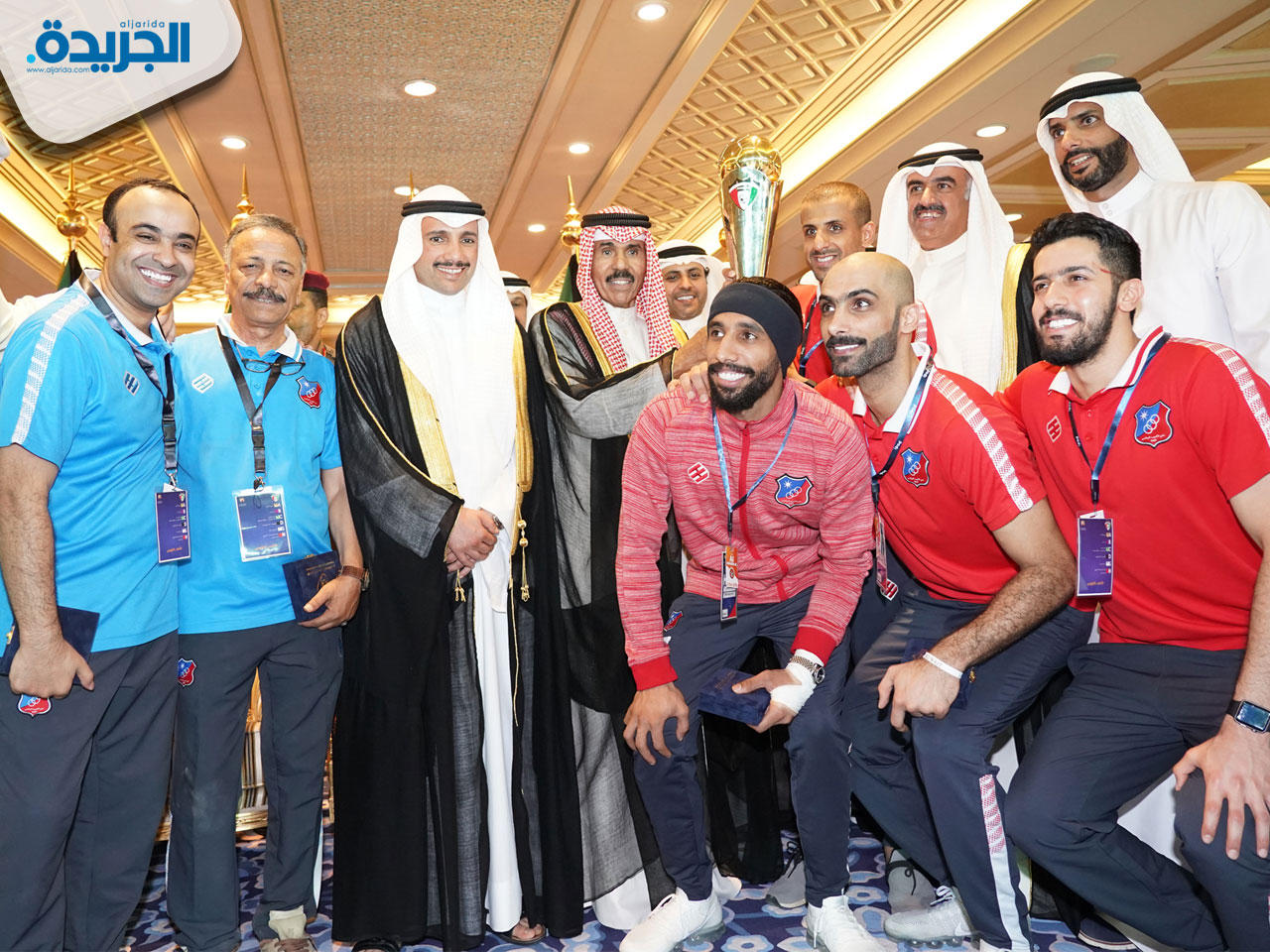 جانب من التتويج