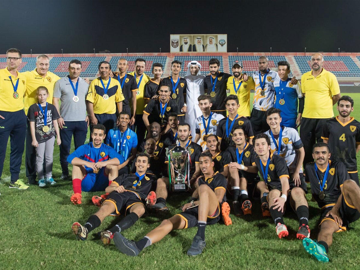 شباب القادسية أبطال الكأس 